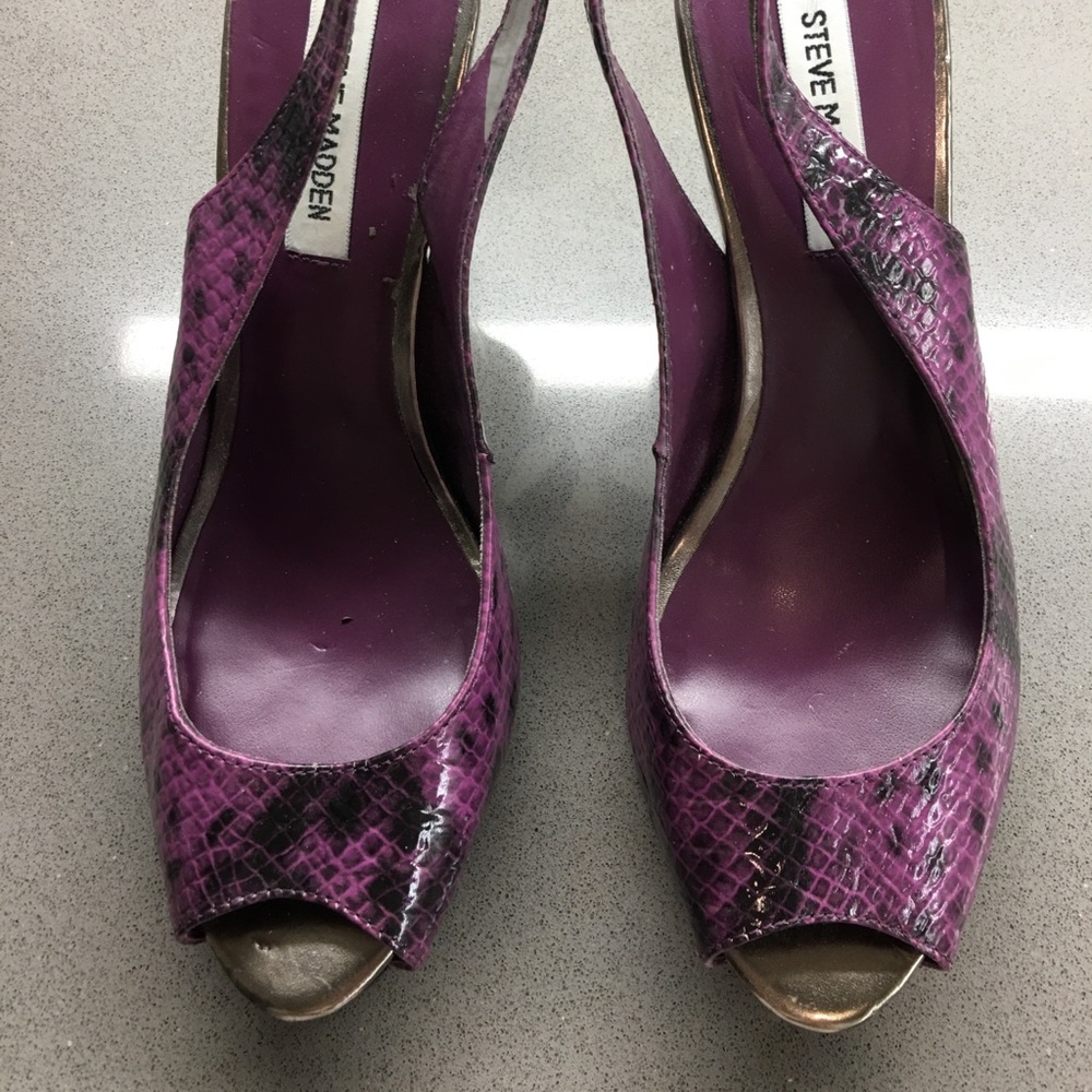 Steve Madden Talia Snake Slingbacks